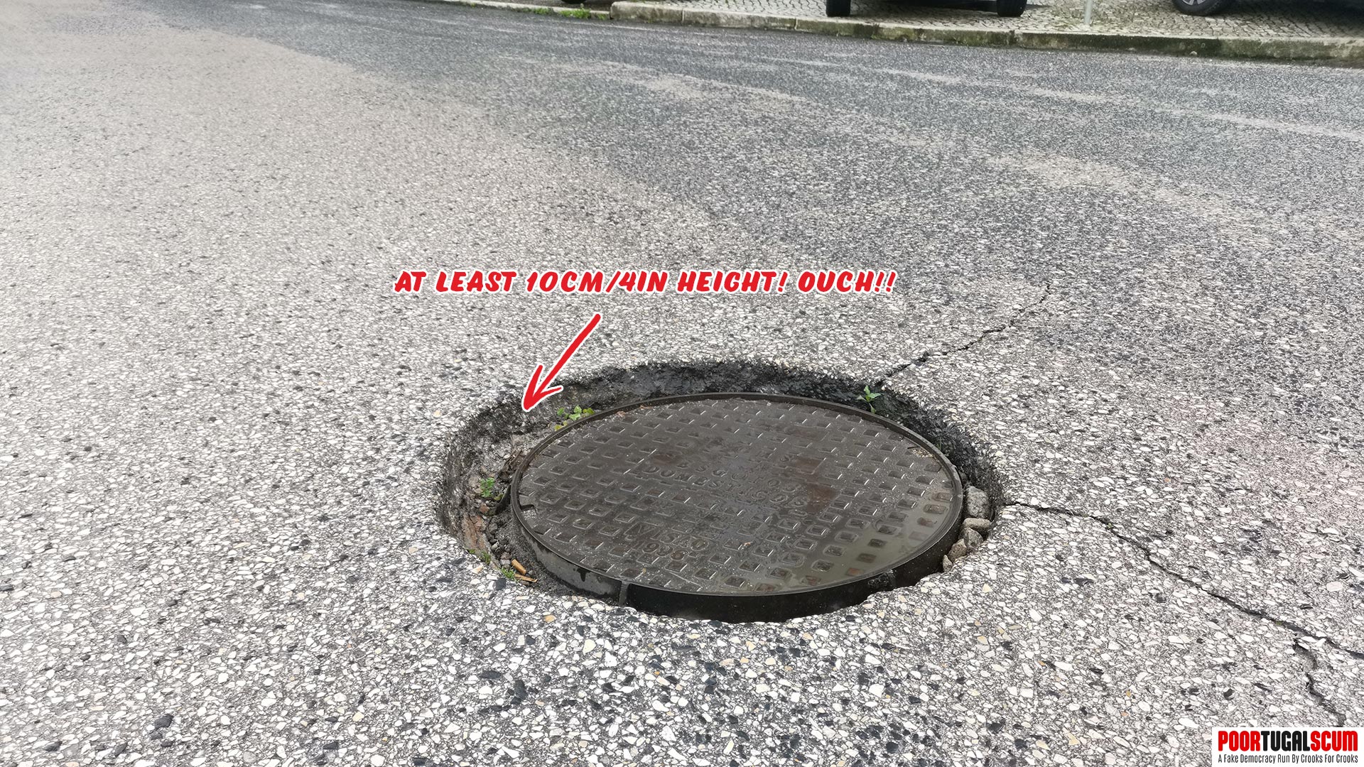 Portuguese street manhole cover expertise