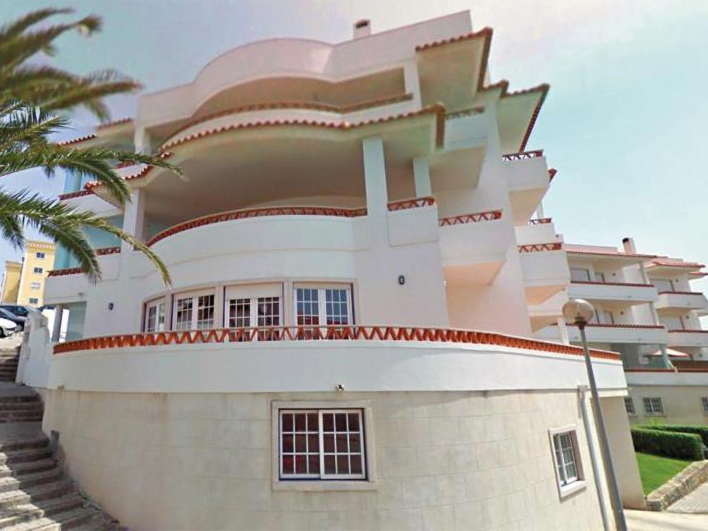 Jose Socrates house at Ericeira